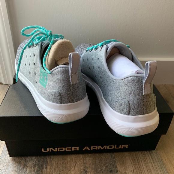 Under armour sneakers - Picture 3 of 6